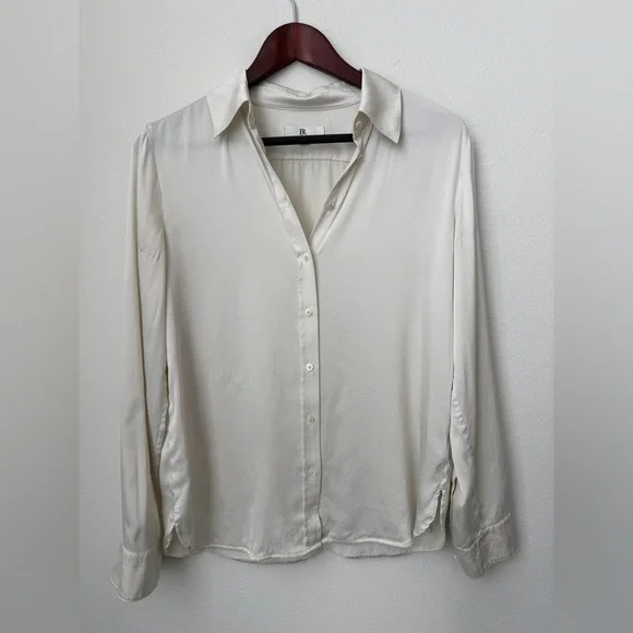 Banana Republic The Perfect Silk Shirt 100% Silk Cream Size S - Picture 2 of 14